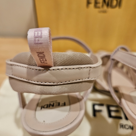 Fendi Leather And Mesh High-heeled Slingbacks In Nude/gold - Picture 11 of 11